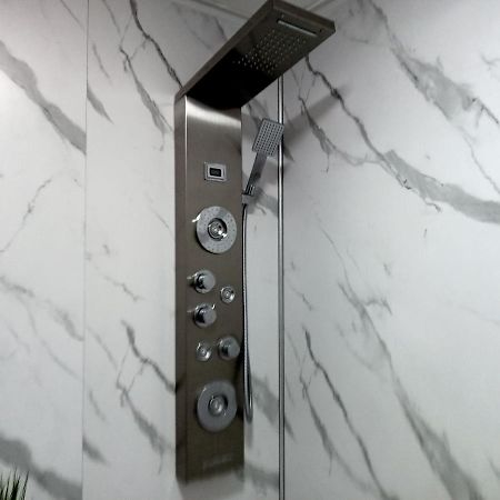 Studio Apartment In London, Bethnal Green Luaran gambar