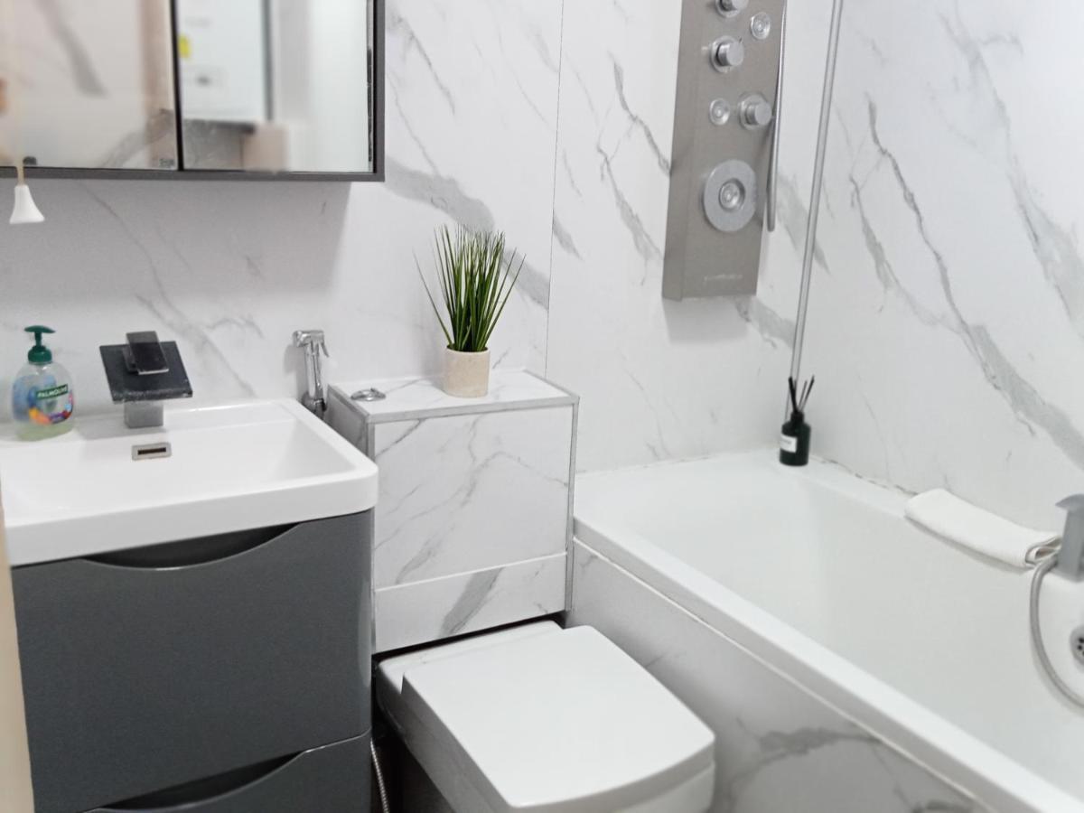 Studio Apartment In London, Bethnal Green Luaran gambar