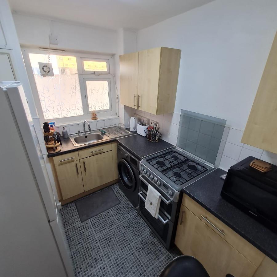 Studio Apartment In London, Bethnal Green Luaran gambar